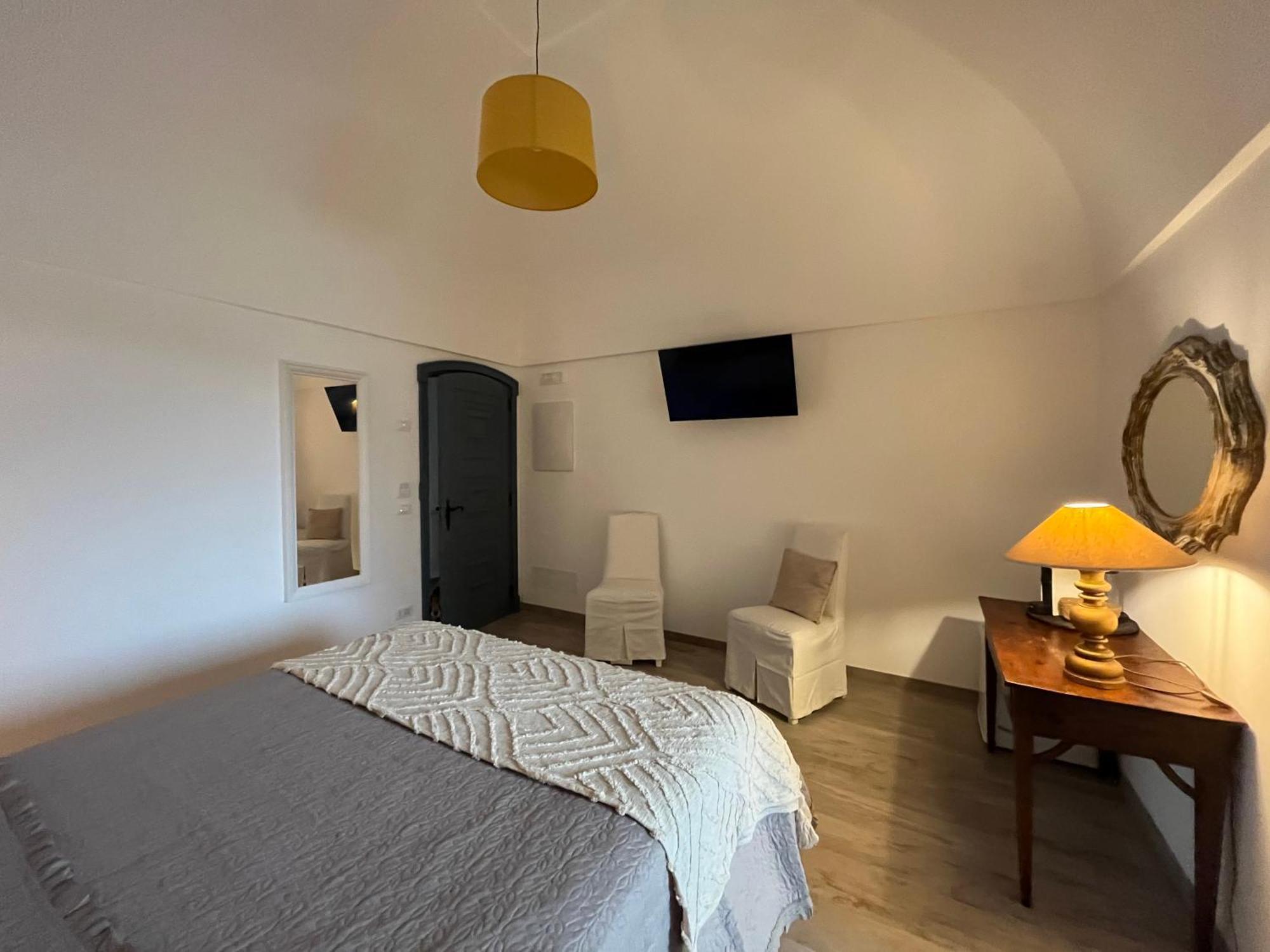 Dimora San Michele Hotel Castellana Grotte Bagian luar foto