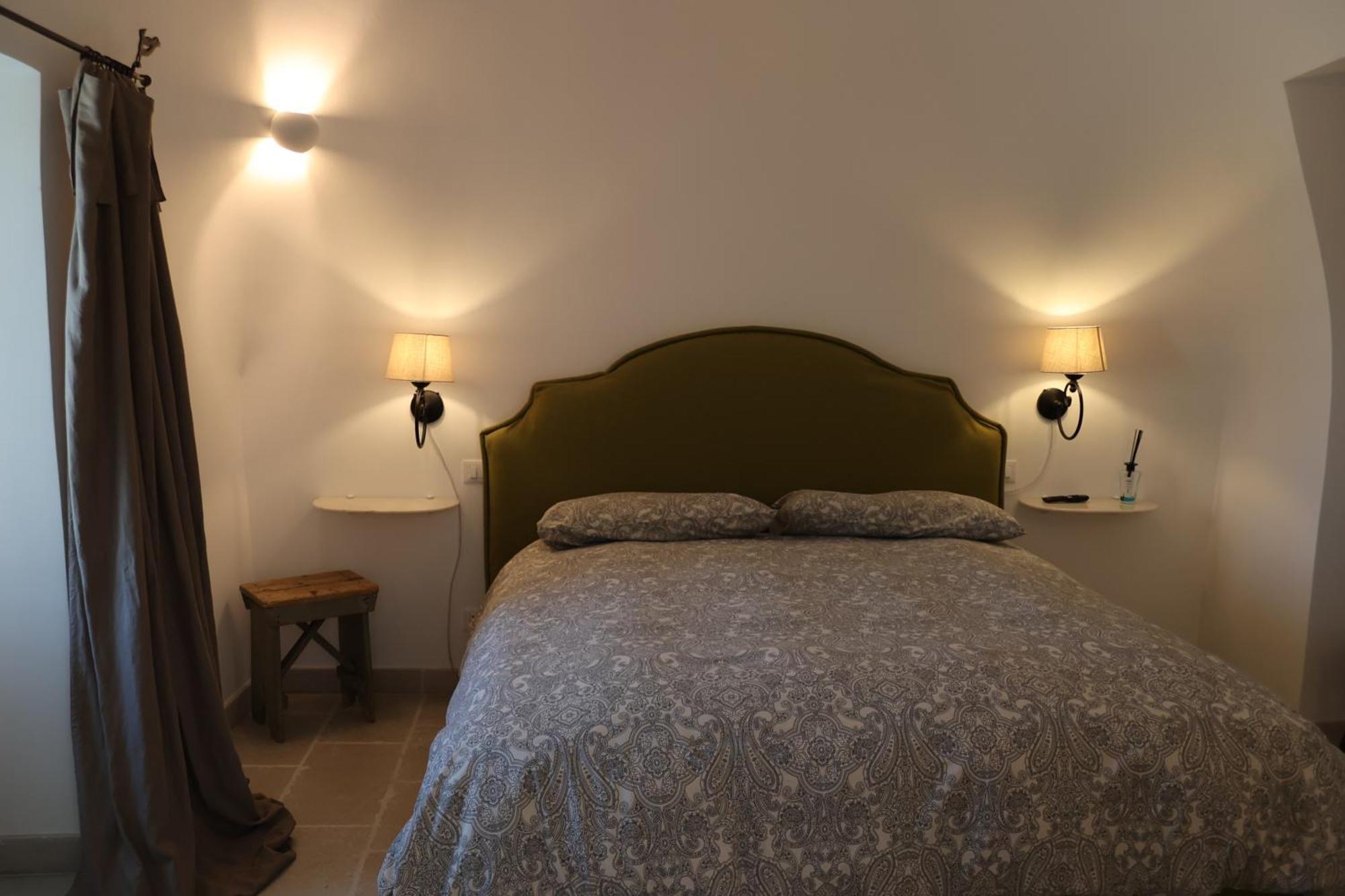 Dimora San Michele Hotel Castellana Grotte Bagian luar foto