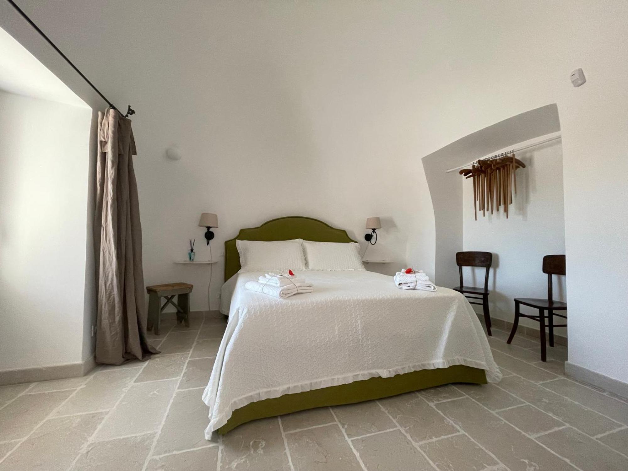 Dimora San Michele Hotel Castellana Grotte Bagian luar foto