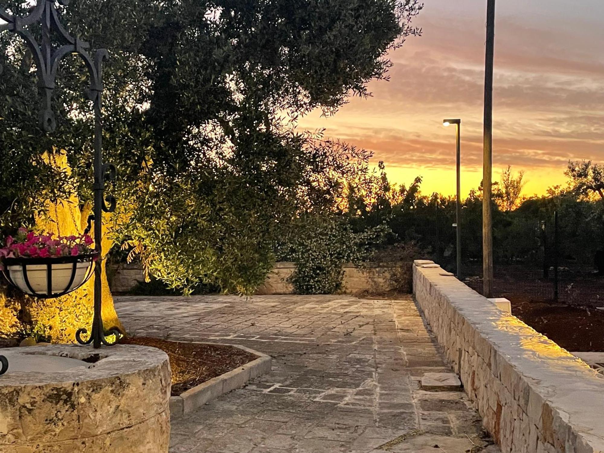 Dimora San Michele Hotel Castellana Grotte Bagian luar foto